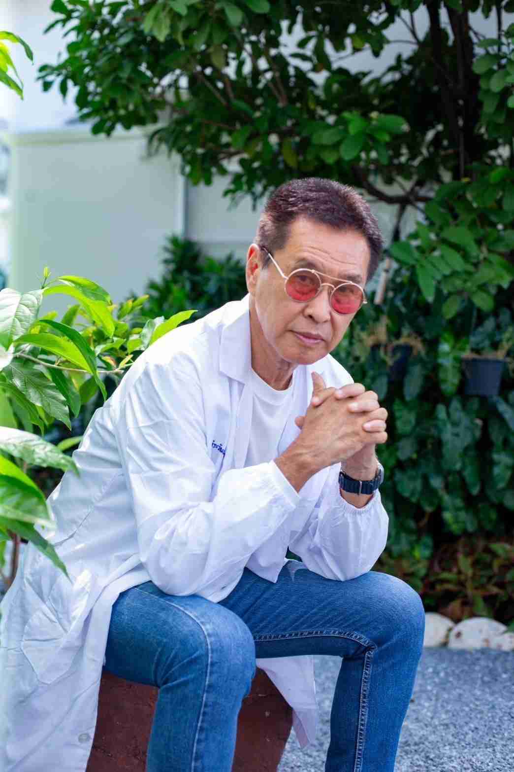 Prof.Thiravat Hemachudha